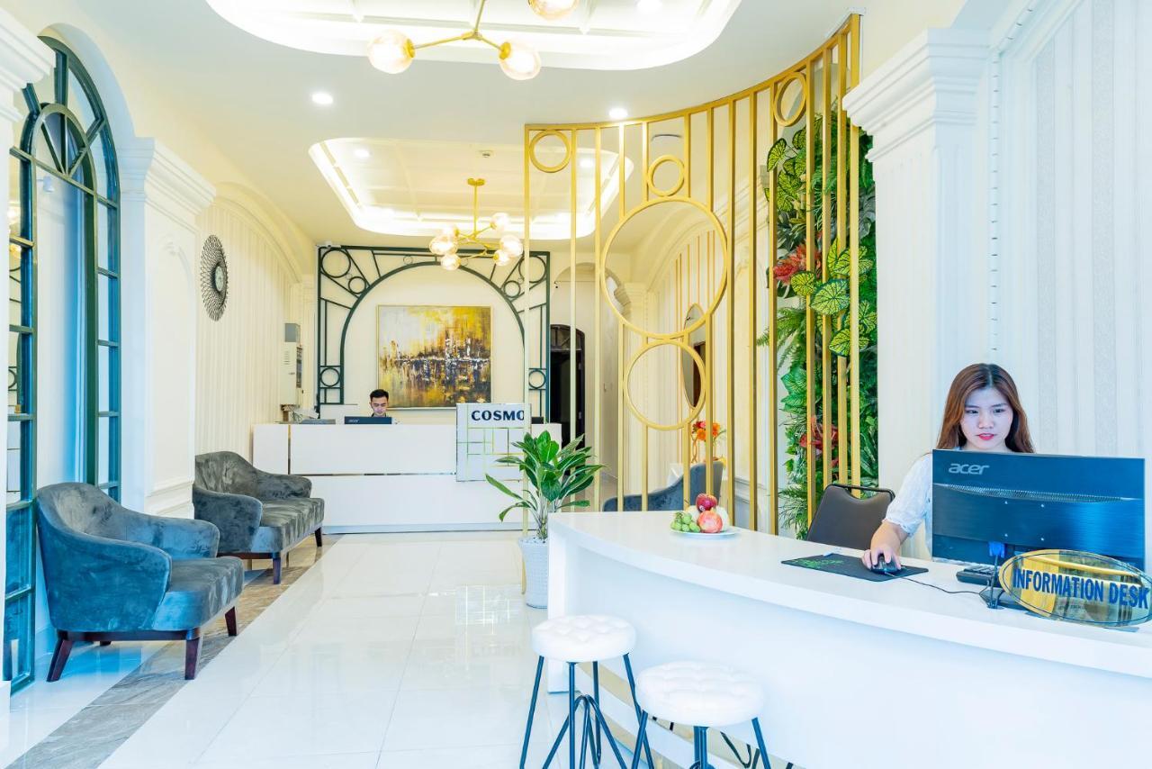 Cosmo Square Hotel Хошимин Экстерьер фото