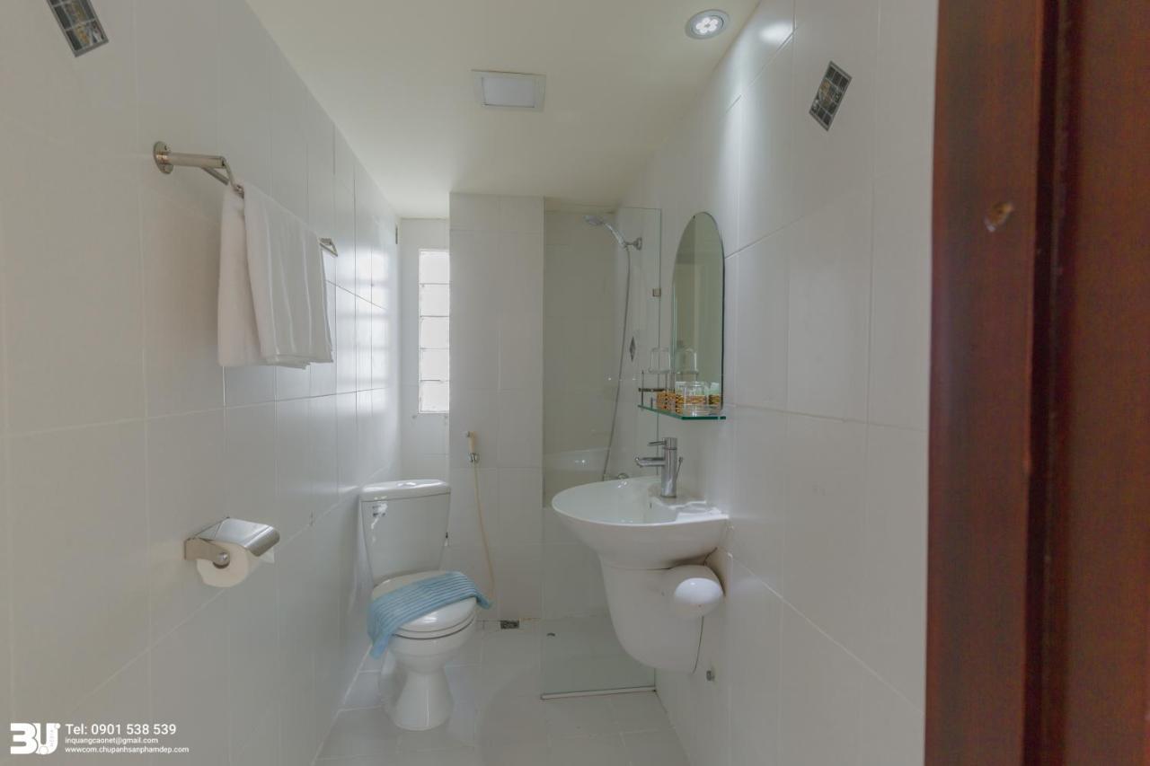 Cosmo Square Hotel Хошимин Экстерьер фото